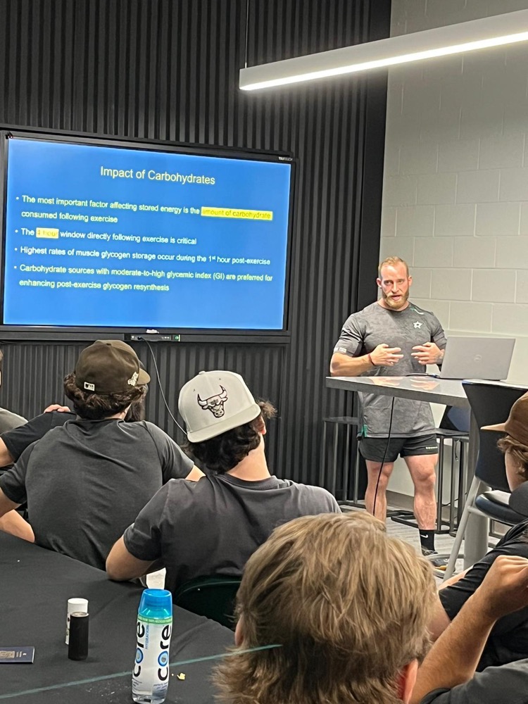 Jace teaching Dallas Stars players about nutrition